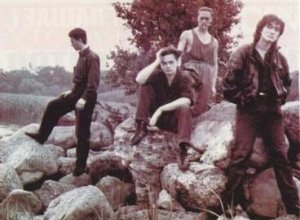 Троллейбус который идёт на восток Кино и В.Цой