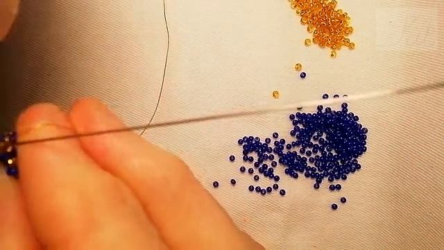 Эксклюзивные сережки-ромбики из бисера синего цвета (новинка) смотреть онлайн