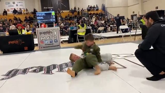 7 year old - Grappling X Sacramento 01/23/22 Nazary Perkov Gi #1 смотреть онлайн