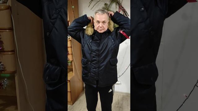Продаю новую куртку "Аляска" смотреть онлайн