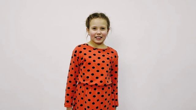 Басня "Мартышка и очки" И. Крылов. Читает Полина Козидубова. смотреть онлайн