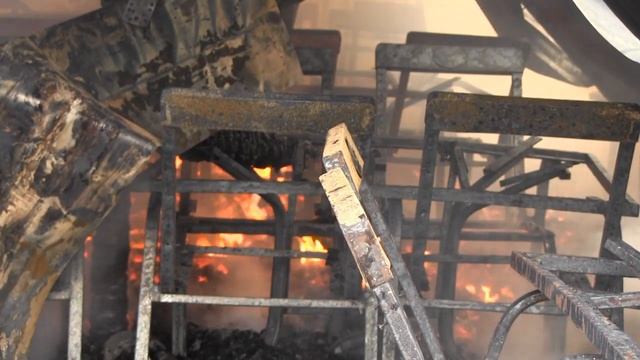 Пожар в кафе в парке Терешковой смотреть онлайн