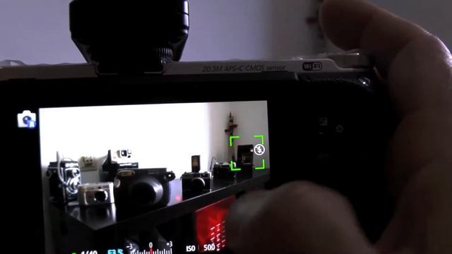 TEST AF SAMSUNG NX300 - NX20 Y BUFFER смотреть онлайн