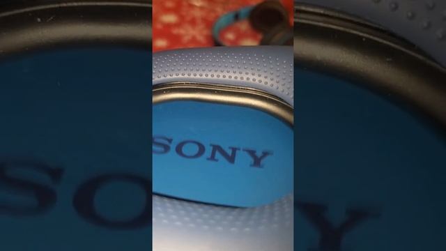 jbl speaker finale but with a Sony xb33 смотреть онлайн