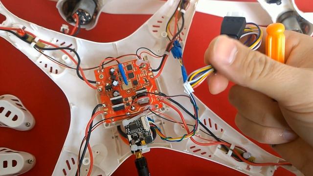 Установка FPV системы Syma x8 смотреть онлайн