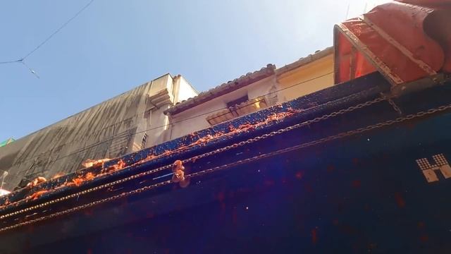 LA TOMATINA, la fiesta del tomate ¿Es tan LOCA como parece? смотреть онлайн