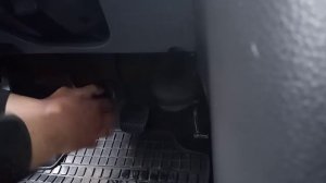 установка резиновых накладок на педали авто, меньше минуты!!!