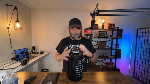 1 gallon water bottle features for staying hydrated! Review смотреть онлайн