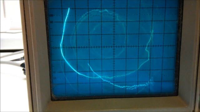 Spirals - Oscilloscope Music - Jerobeam Fenderson - Tektronix 2220 смотреть онлайн