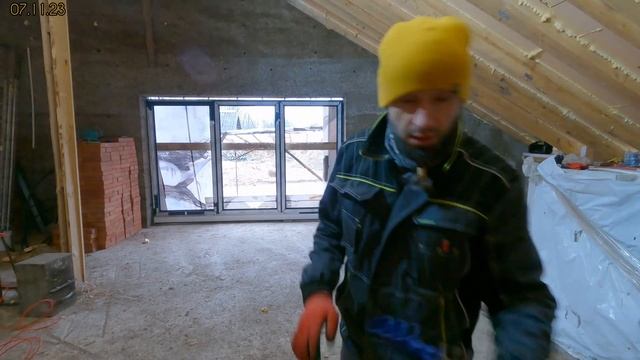 Про крышу, первый теплый угол, пенный пистолет опять 25,способ починки, ?√260 Строим Дом. 07.11.202 смотреть онлайн