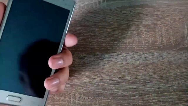 SAMSUNG GALAXY J2 PRIME НЕ ВКЛЮЧАЕТСЯ. смотреть онлайн