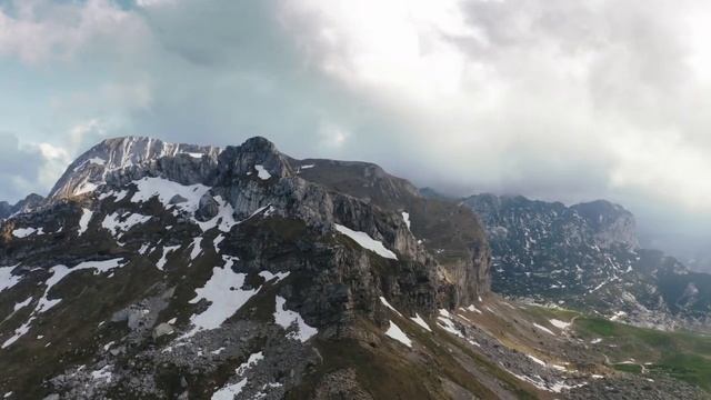 "Nature’s own green gold" - Durmitor National Park, Montenegro | Must see смотреть онлайн
