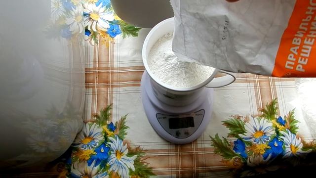 Закладка ингредиентов в хлебопечку Panasonic смотреть онлайн