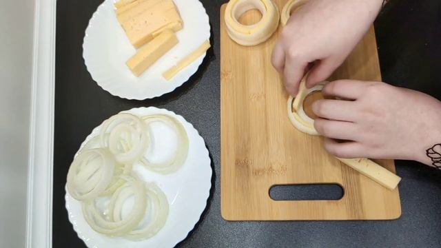 ХУРСТЯЩИЕ ЛУКОВЫЕ КОЛЬЦА смотреть онлайн