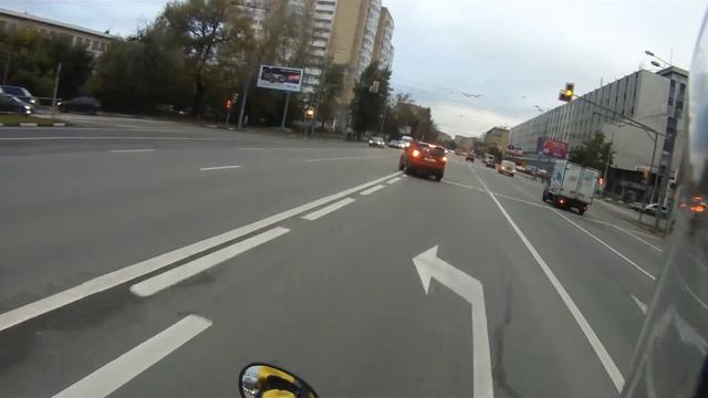 Е267РЕ199 Выезд на встречку и проезд на красный смотреть онлайн