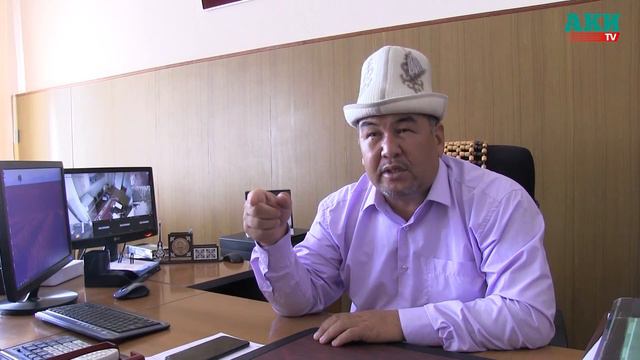Оштогу Курманжан Датканын кеңсеси деп болжолдонуп жаткан тарыхый жайга ким көңүл бурат? смотреть онлайн