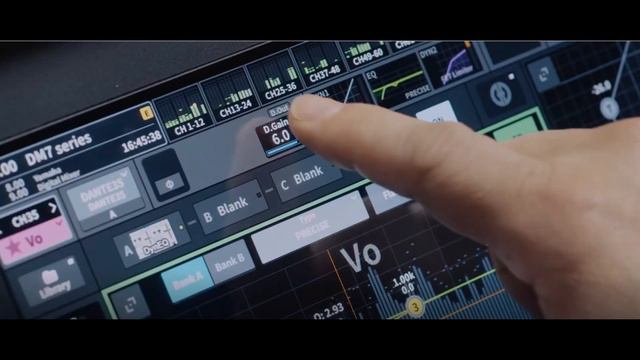 Yamaha DM7 Compact 72-Channel Digital Mixer – Quick Overview