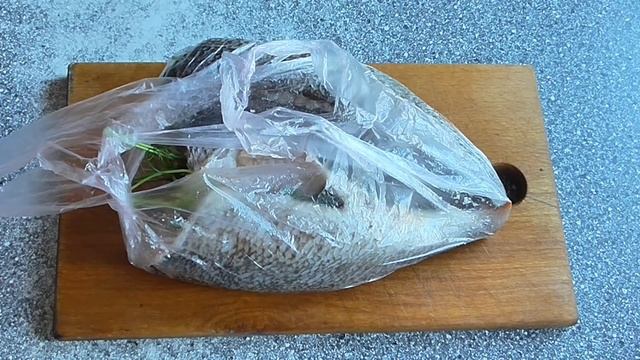 Окунь на мангале Рыба на углях Запекаем окунь на мангале Как приготовить рыбу на мангале смотреть онлайн