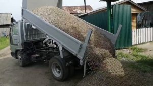 Самосвал. 3 тонны щебня. ЛЕГКО!!!