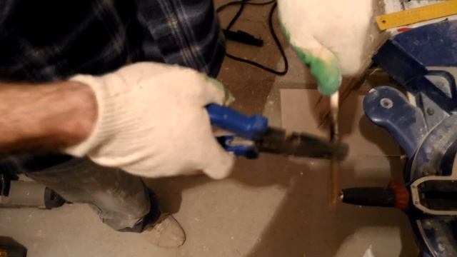 как повесить радиатор отопления смотреть онлайн