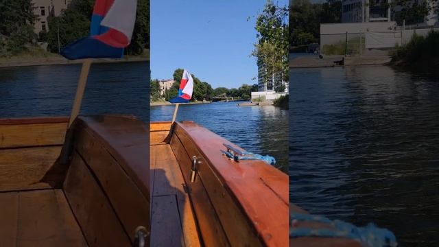 Bydgoszcz Быдгощ Прогулка по воде,речной трамвайчик смотреть онлайн