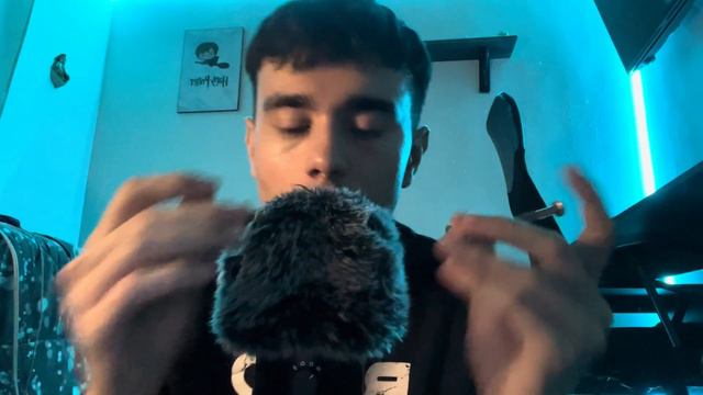 Buckle Up for INTENSE Fluffy Mic Scratching ! 🔥 смотреть онлайн