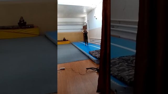 Рандат фляк акробатика || yana privalova смотреть онлайн