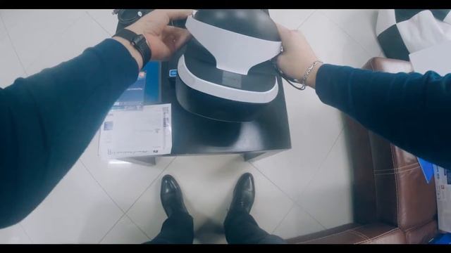 Распаковка Playstation VR в магазине X-Game смотреть онлайн