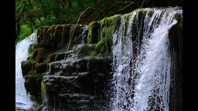 Waterfalls Country - Wales - Brecon Beacons National Park смотреть онлайн