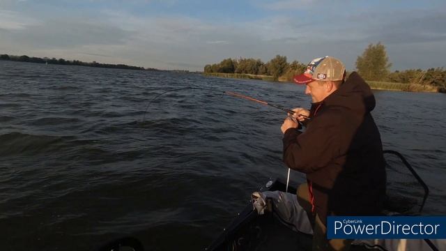 Сплит-шот. Ловля Судака. Зачетные Окуни. Щука. Голландия смотреть онлайн