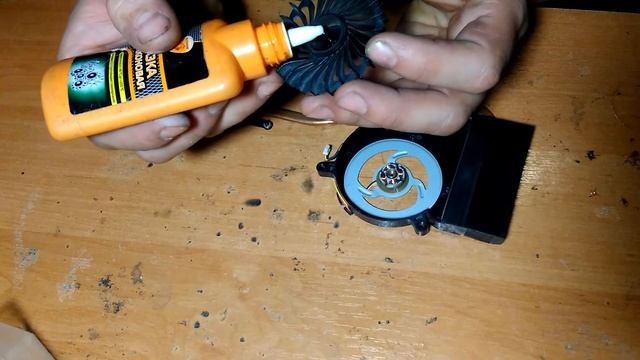 Разборка ноутбука Fujitsu A512 для проф работ смотреть онлайн