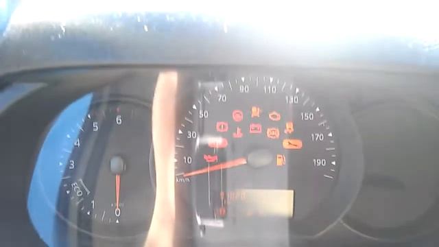 Запуск двигуна кенго не рідним ключем(Start renault engine with another keys) смотреть онлайн