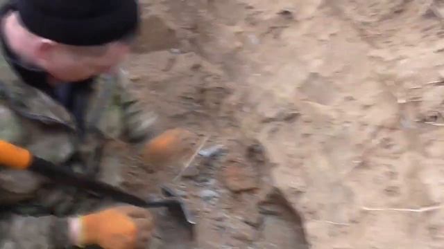 КОП НА МЕСТЕ ПАДЕНИЯ САМОЛЁТА смотреть онлайн
