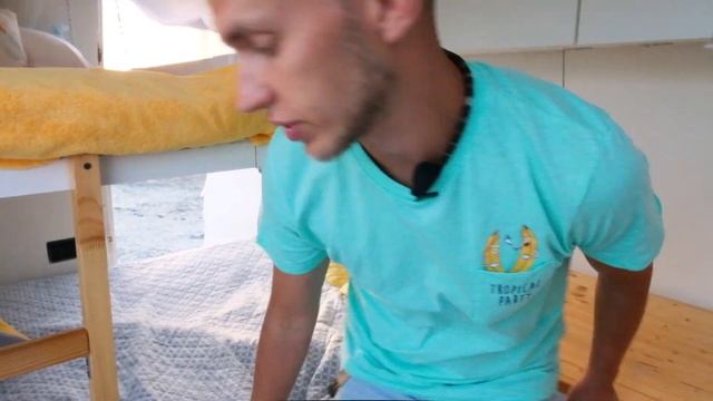 Самодельный ДОМ НА КОЛЕСАХ. Обзор автодома #vanlife смотреть онлайн