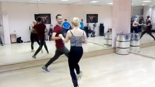 Николай Фомкин и Ирина Фирсова bachata fusion, Expression Dance Studio смотреть онлайн