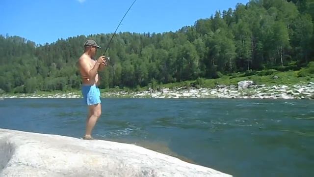 РЫБАЛКА НА МРАС-СУ / FISHING ON MRAS-SU смотреть онлайн