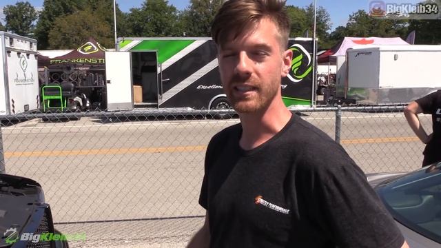 New GMC Syclone Rips Epic AWD Burnout, Goes Drag Racing! смотреть онлайн