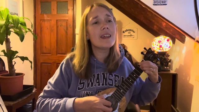 “I don’t know how to love him” (Andrew Lloyd Webber & Tim Rice) ukulele cover смотреть онлайн