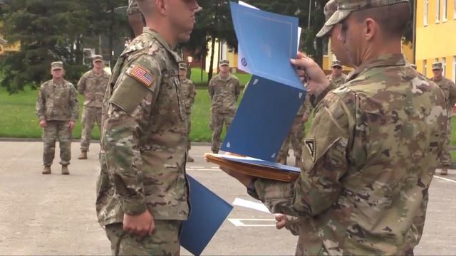 Церемонія отримання звання "сержант" в Армії США. JMTG-U. Яворівський полігон. смотреть онлайн