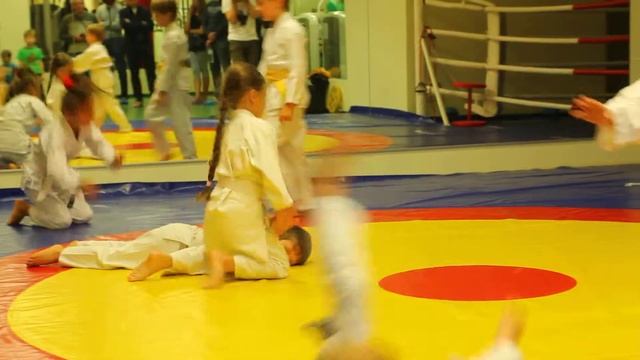 Айкидо. Маленькое счастье. Часть 4 смотреть онлайн