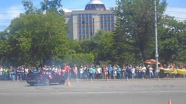14 июня - Фигурный пилотаж - пл.Свободы / город Барнаул (видео D.Roma) смотреть онлайн