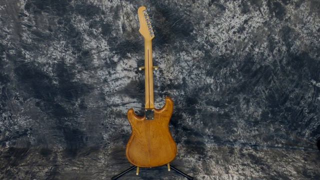 1982 Ibanez Blazer Model BL300 смотреть онлайн