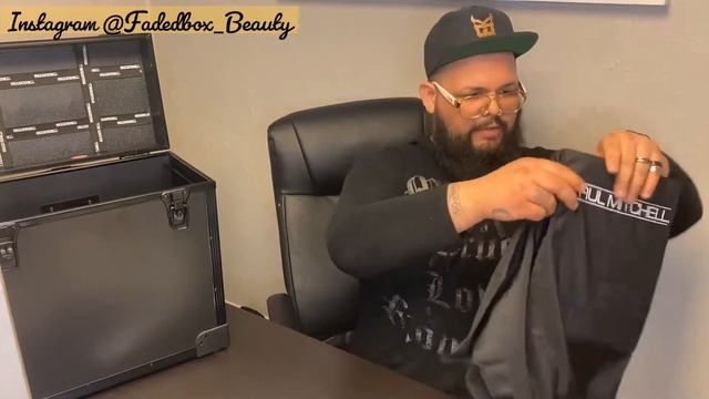 Fadedbox Unboxing Paul Mitchell Cosmetology Kit, Brushes, Combs, Scissors and more смотреть онлайн