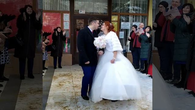 Первая свадьба 2021 года. Красивая свадьба Андрея и Яны и Ваш свадебный фотограф Андрей Данцев смотреть онлайн