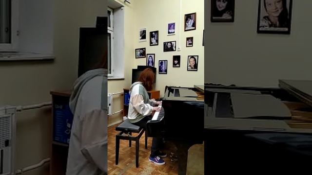Н. Мясковский. В старинном стиле. Фуга. соч.43 N2 смотреть онлайн