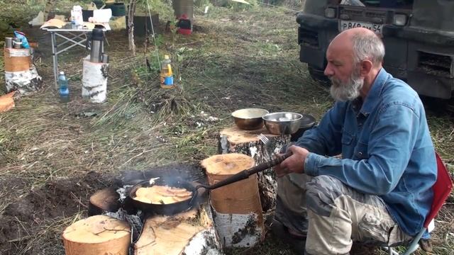 Лепешки на Таежном костре за 10 минут. смотреть онлайн