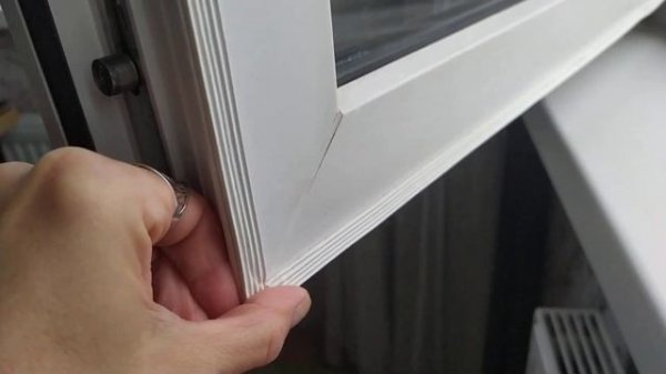 Утепление окон уплотнителем самоклеющимся Dr.Plast