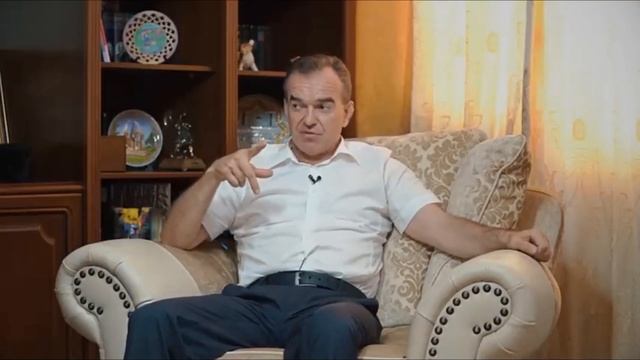 Губернатор Кубани узнает новости из Яндекс.Дзен. Кондратьев следит за курортами смотреть онлайн