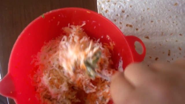 Рулетики с лавашом/Rolls made with lavash смотреть онлайн