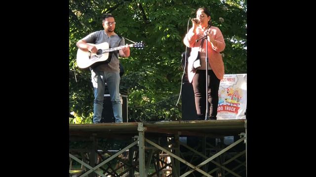 Chary Borja adoración al aire libre смотреть онлайн